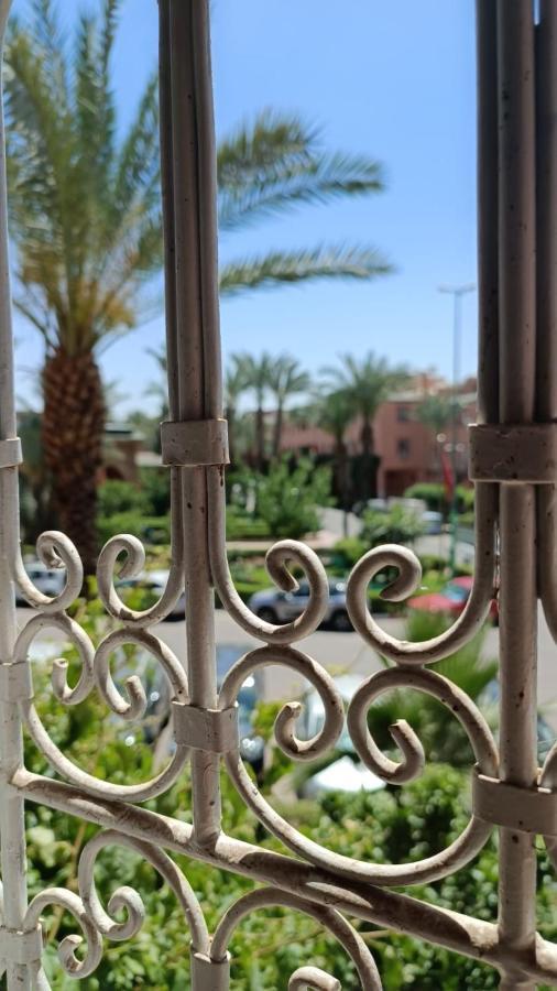 Riad A Marrakech Dans La Residence Touristique Al Qaria Assiyahia Marrakesh Exterior foto